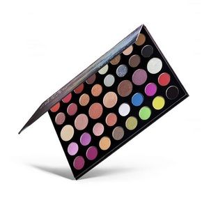 NEW 39L hit the loghts morphe pallet